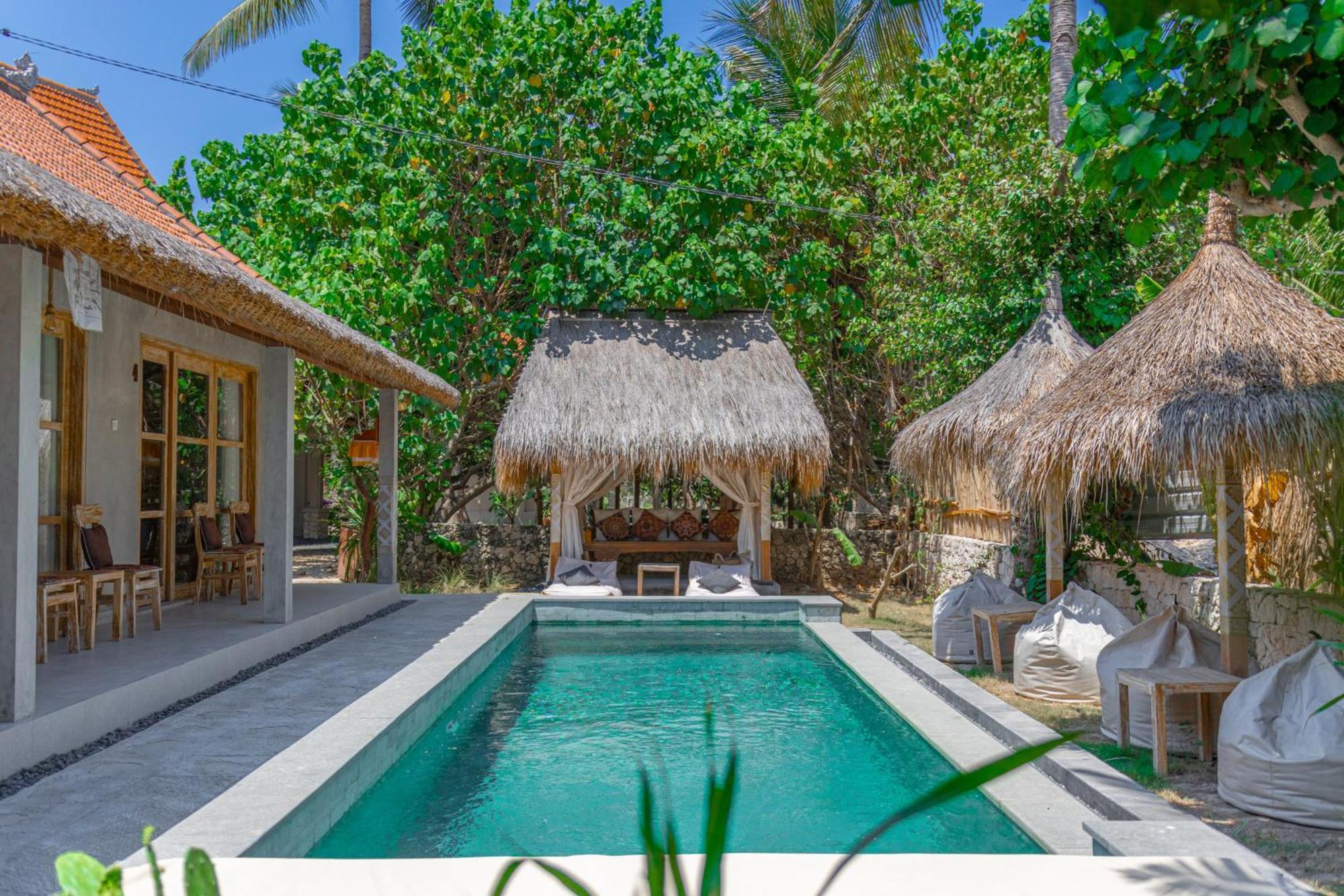 Golden Garuda Cottages Pelilit Bagian luar foto