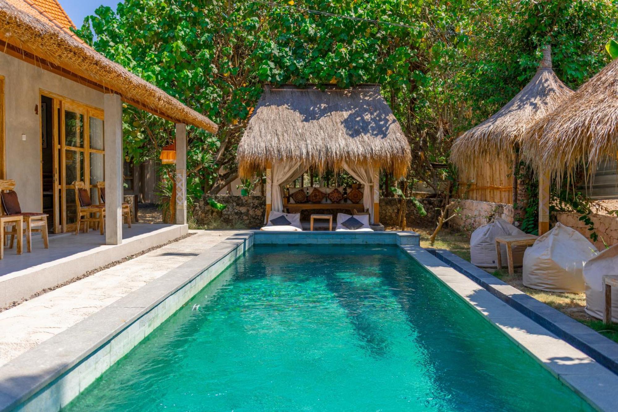 Golden Garuda Cottages Pelilit Bagian luar foto