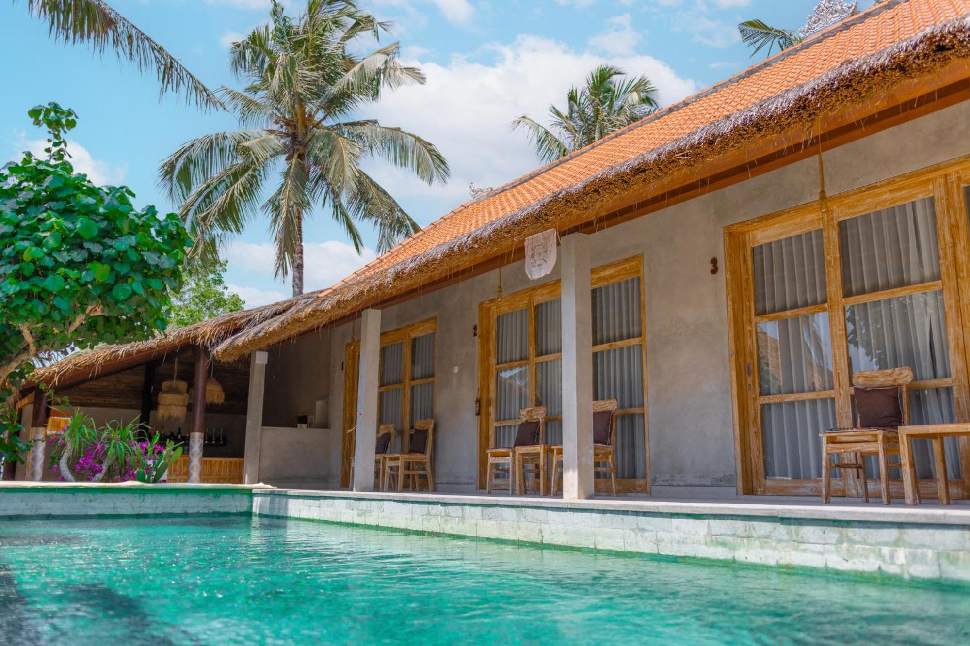 Golden Garuda Cottages Pelilit Bagian luar foto